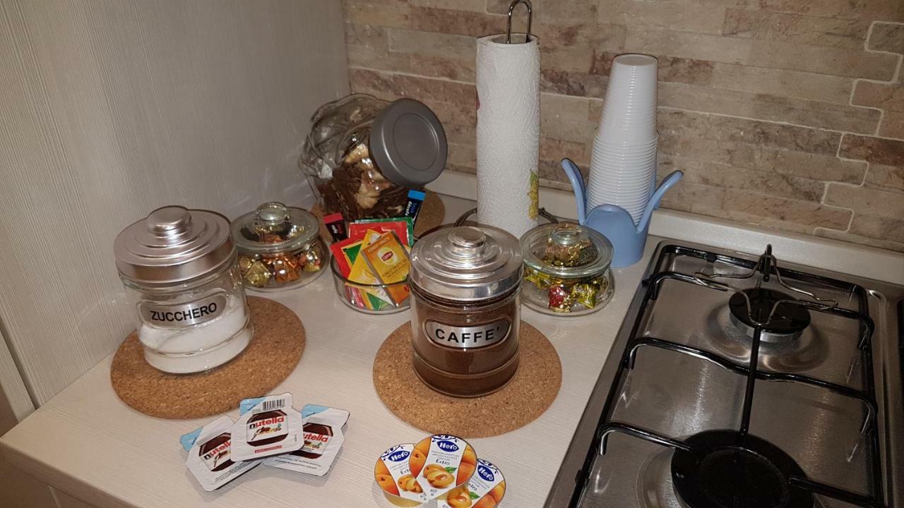 Ilemony Appartement Napels Buitenkant foto